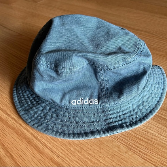Adidas Aeroready Denim Essentials Bucket Hat - Picture 1 of 8